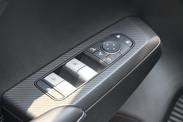 New 2023 Mitsubishi Outlander SEL image 17