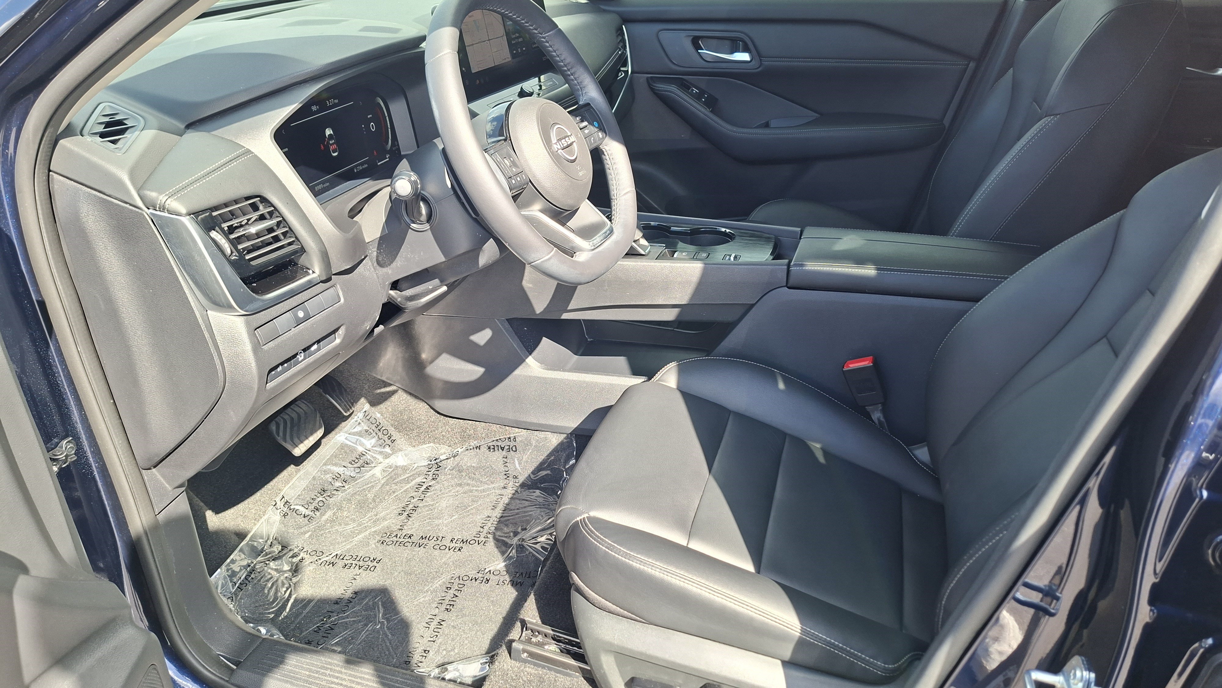 Certified 2024 Nissan Rogue SL w/ SL Premium Package FWD image 9