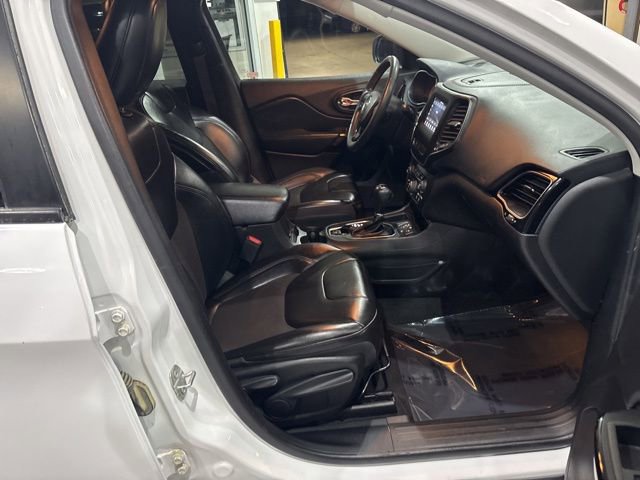 Used 2020 Jeep Cherokee Altitude image 30