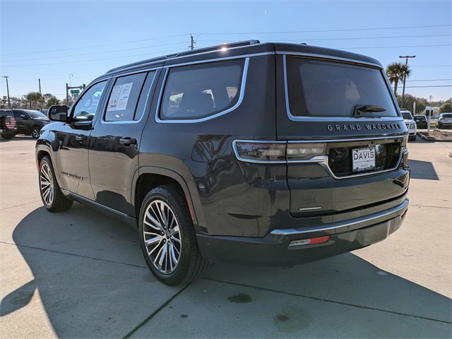 Used 2022 Jeep Grand Wagoneer Series III w/ Rear Seat Video Group 1 image 6