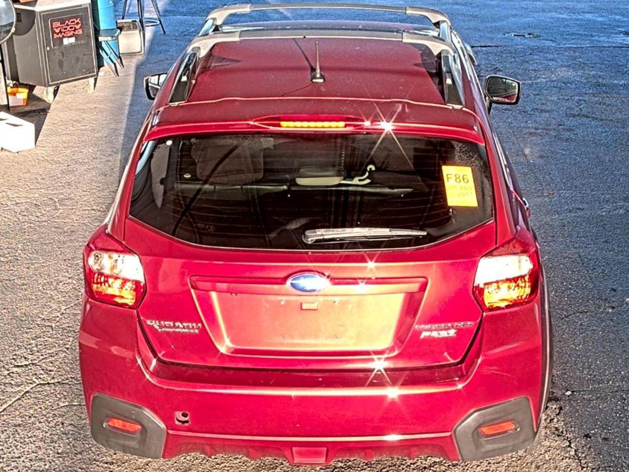 Used 2017 Subaru Crosstrek 2.0i Premium AWD/4WD image 3