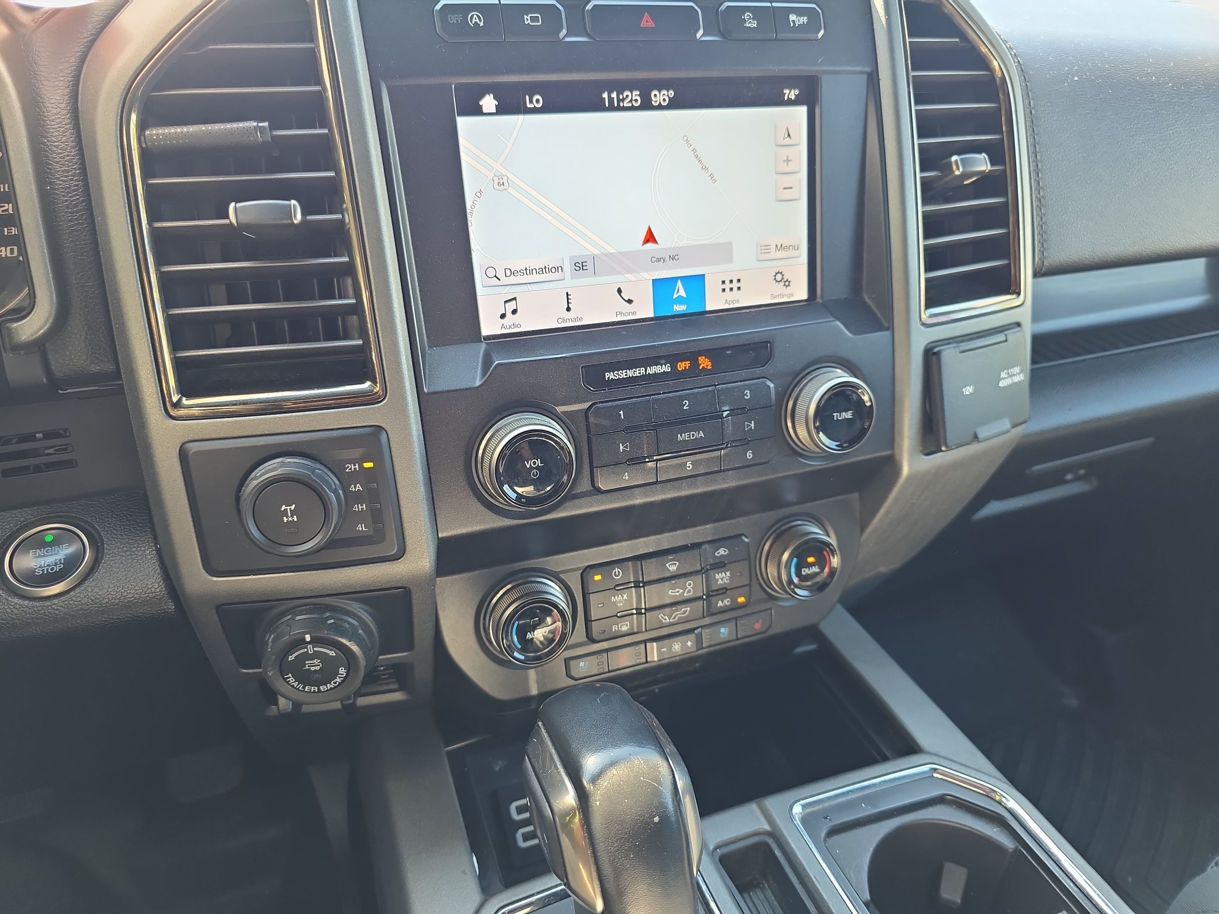 Used 2019 Ford F150 Raptor w/ Equipment Group 802A Luxury AWD/4WD image 6