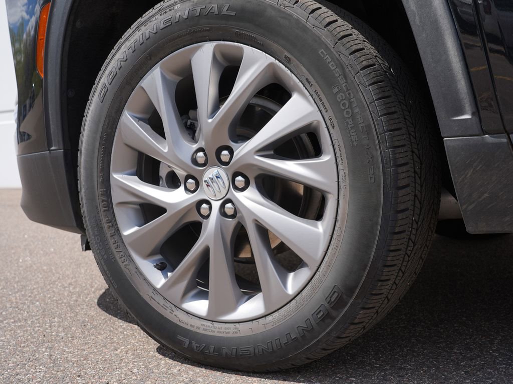 Used 2025 Buick Enclave Preferred AWD/4WD image 34