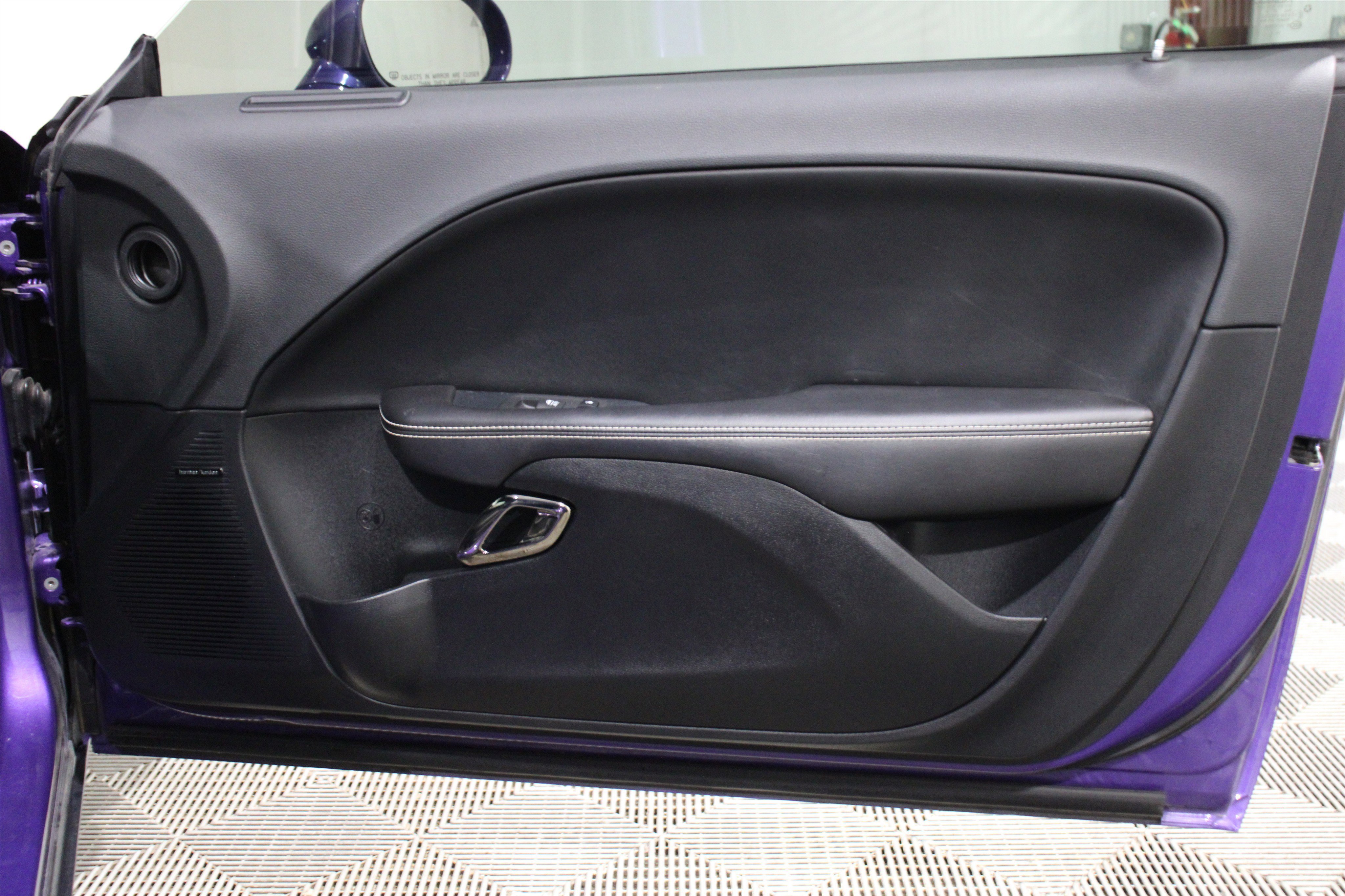 Used 2019 Dodge Challenger SRT Hellcat Redeye image 27