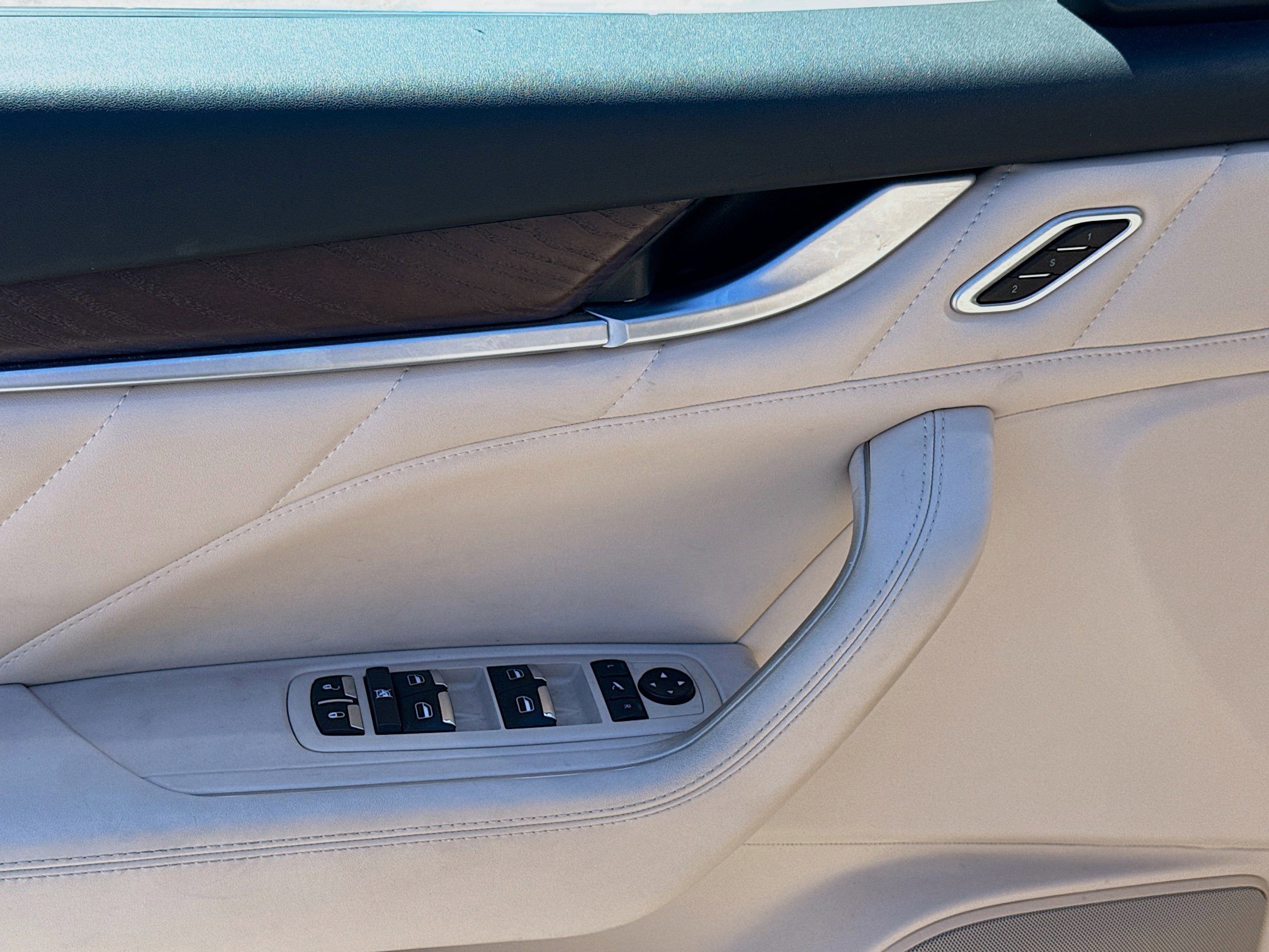 Used 2022 Maserati Levante GT image 15