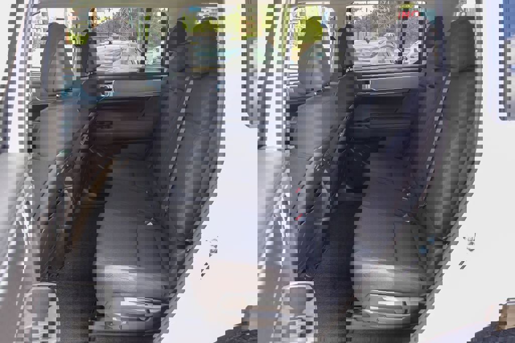 New 2026 Hyundai Santa Fe SE image 9