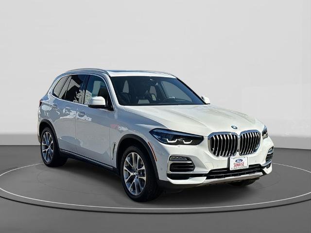 Used 2020 BMW X5 xDrive40i w/ Convenience Package AWD/4WD image 4
