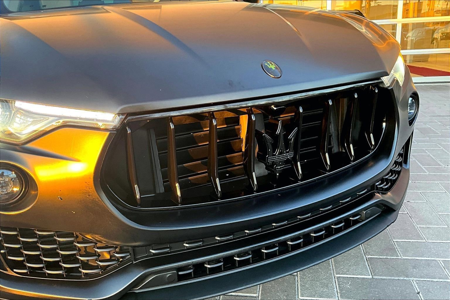 Used 2017 Maserati Levante image 29