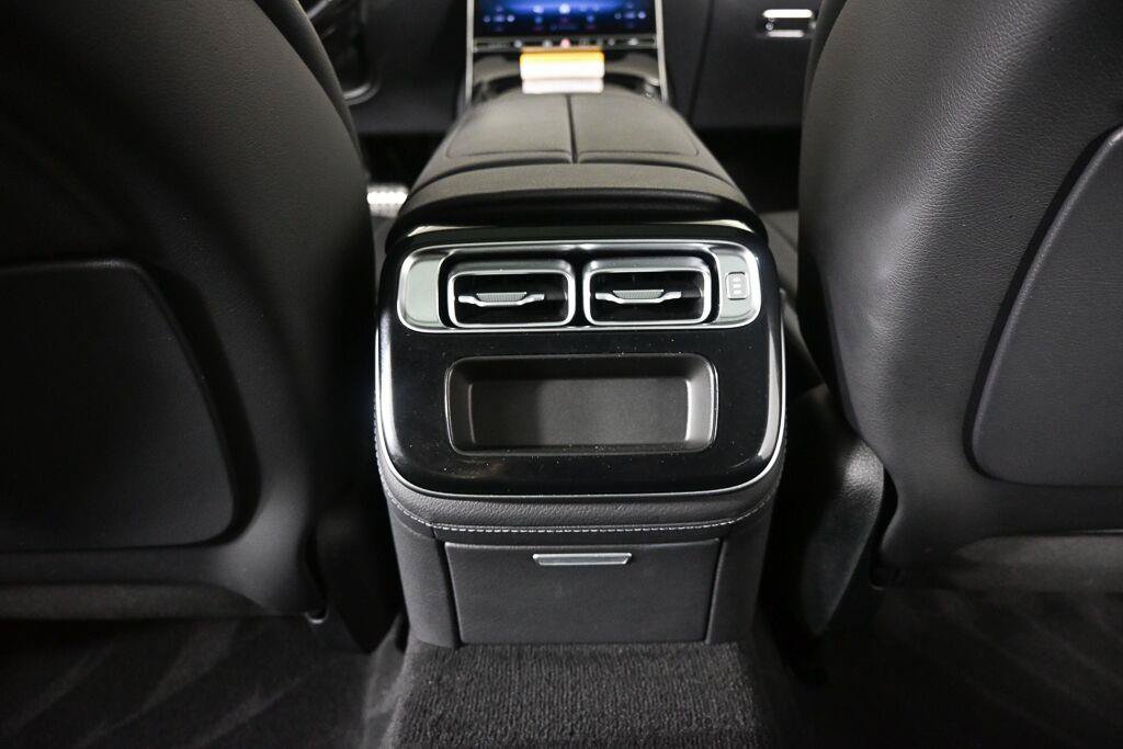 Certified 2023 Mercedes-Benz S 500 4MATIC image 25