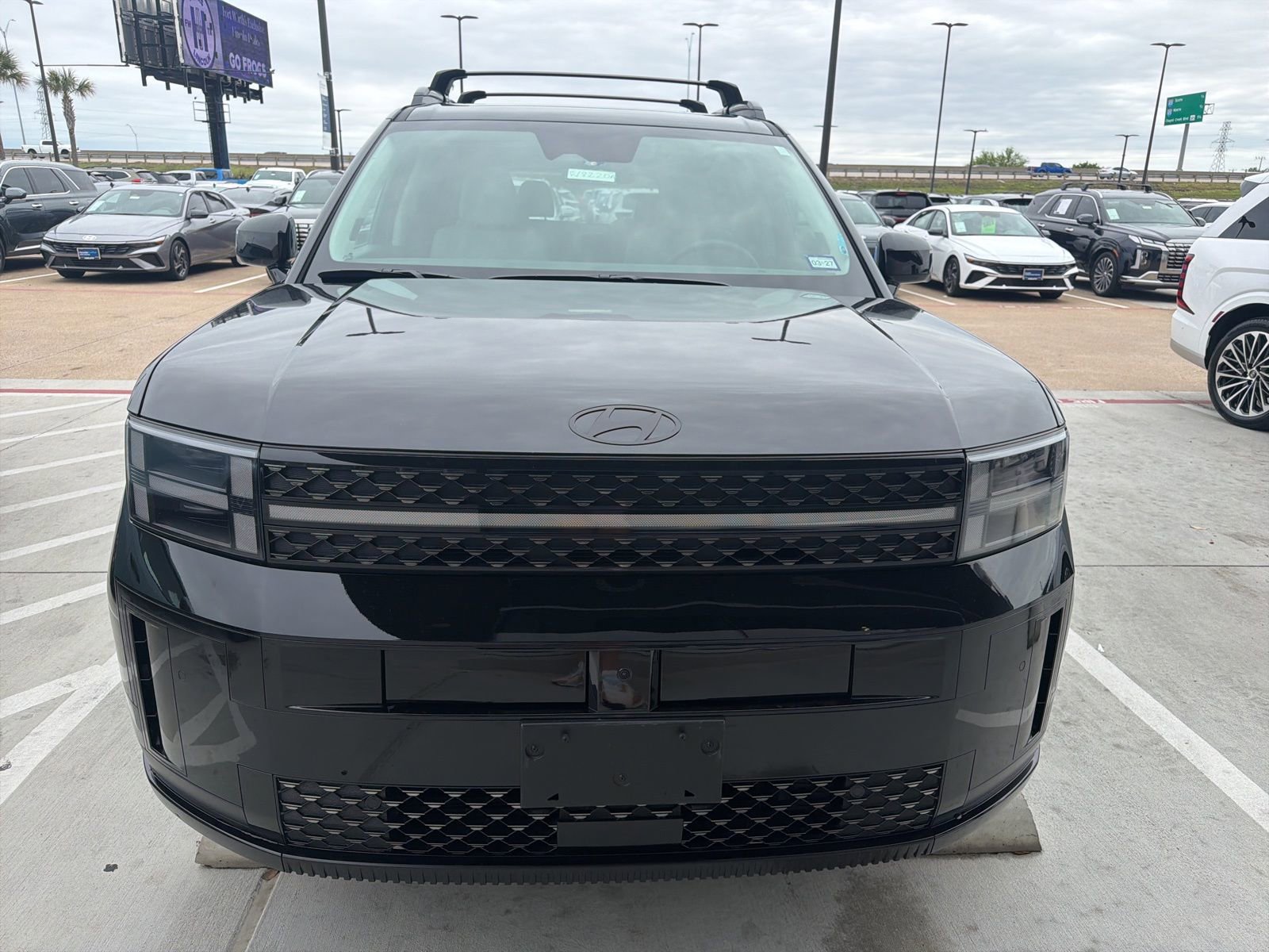 Certified 2025 Hyundai Santa Fe Calligraphy image 2