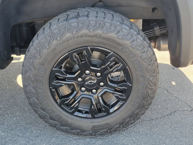 Used 2022 Chevrolet Silverado 1500 ZR2 AWD/4WD image 6