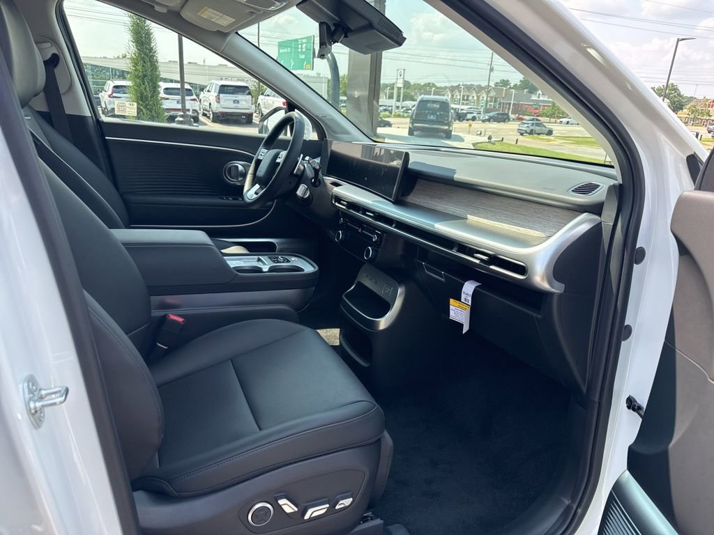 New 2026 Hyundai Ioniq 9 Limited image 12