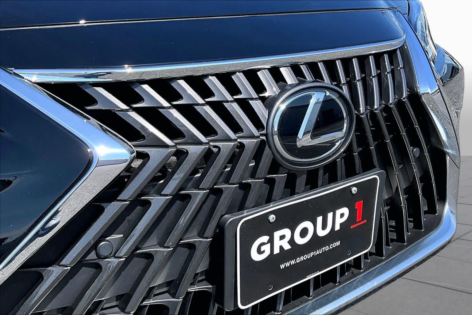 Used 2025 Lexus ES 350 w/ Premium Package FWD image 30