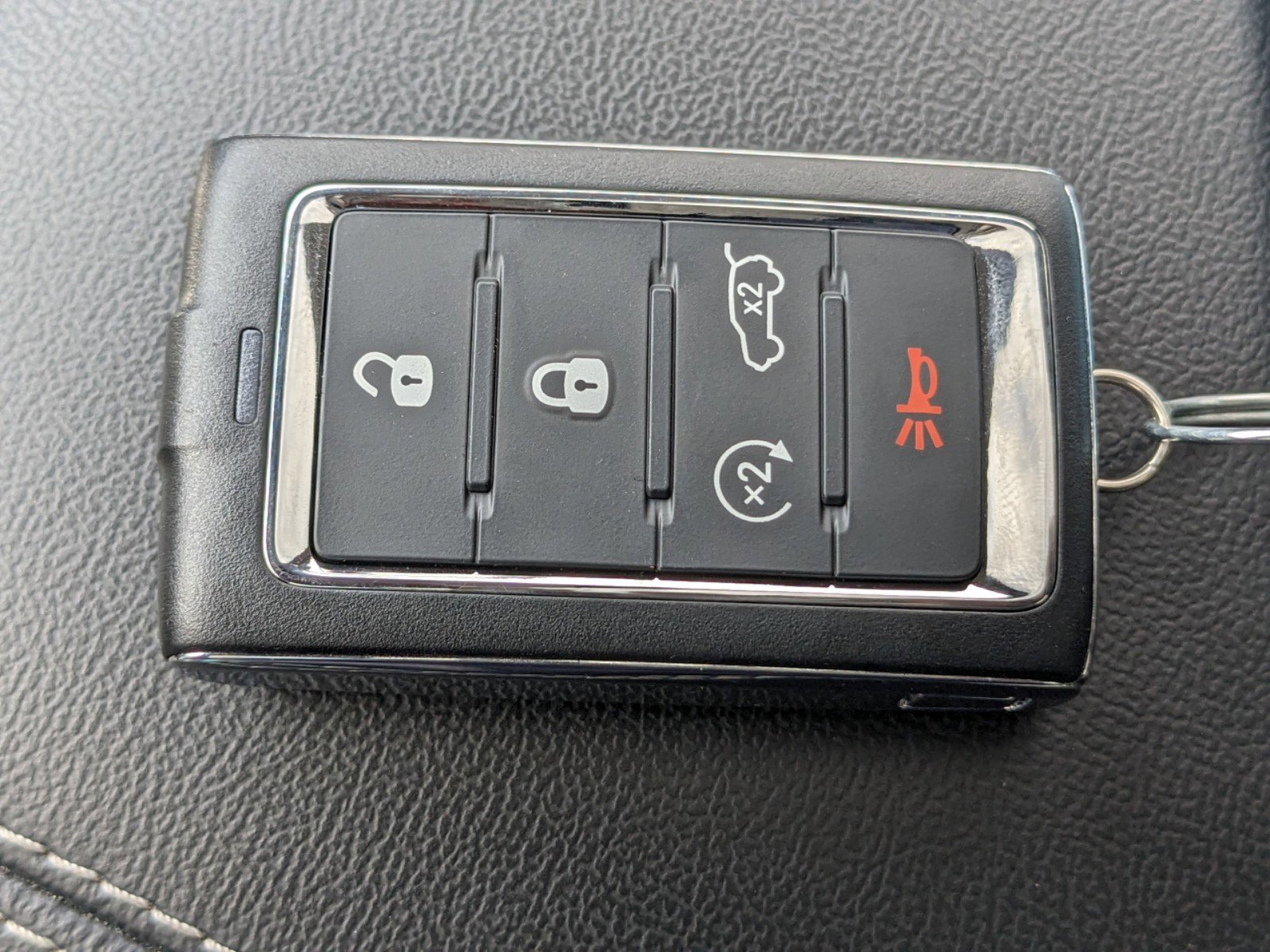 Used 2022 Jeep Grand Cherokee Limited image 32