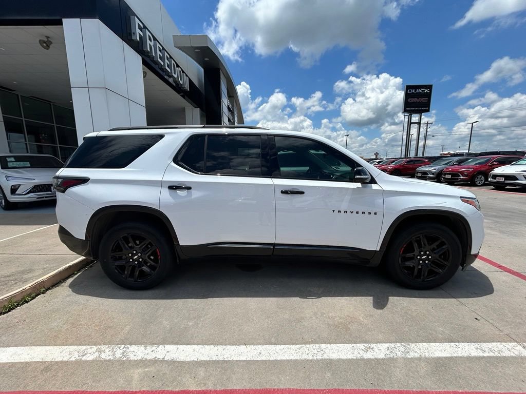 Used 2020 Chevrolet Traverse Premier w/ Redline Edition FWD image 4