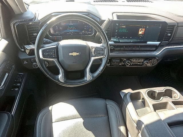 Used 2024 Chevrolet Silverado 2500 LTZ AWD/4WD image 11