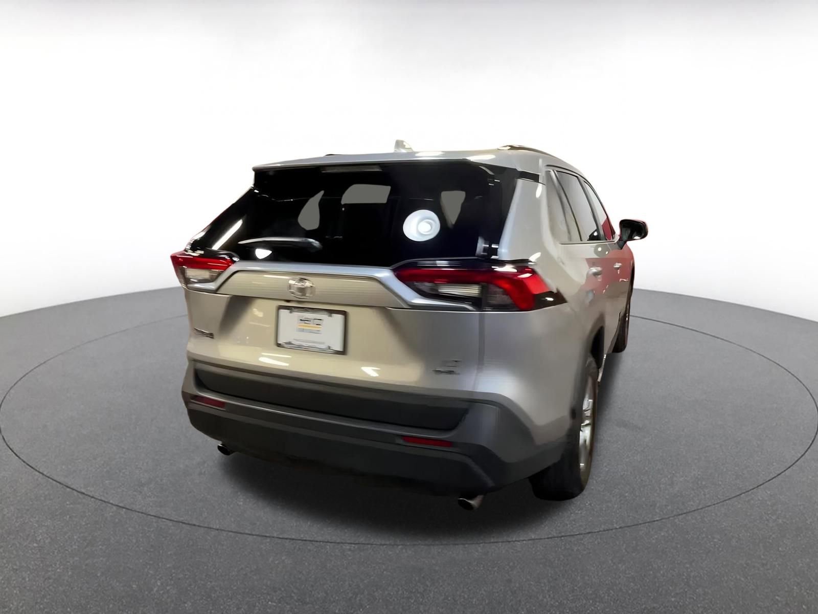 Used 2025 Toyota RAV4 LE image 14