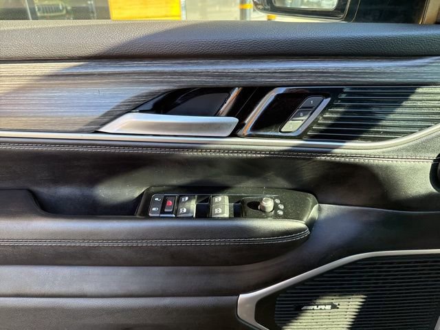 Used 2024 Jeep Wagoneer Series II image 7