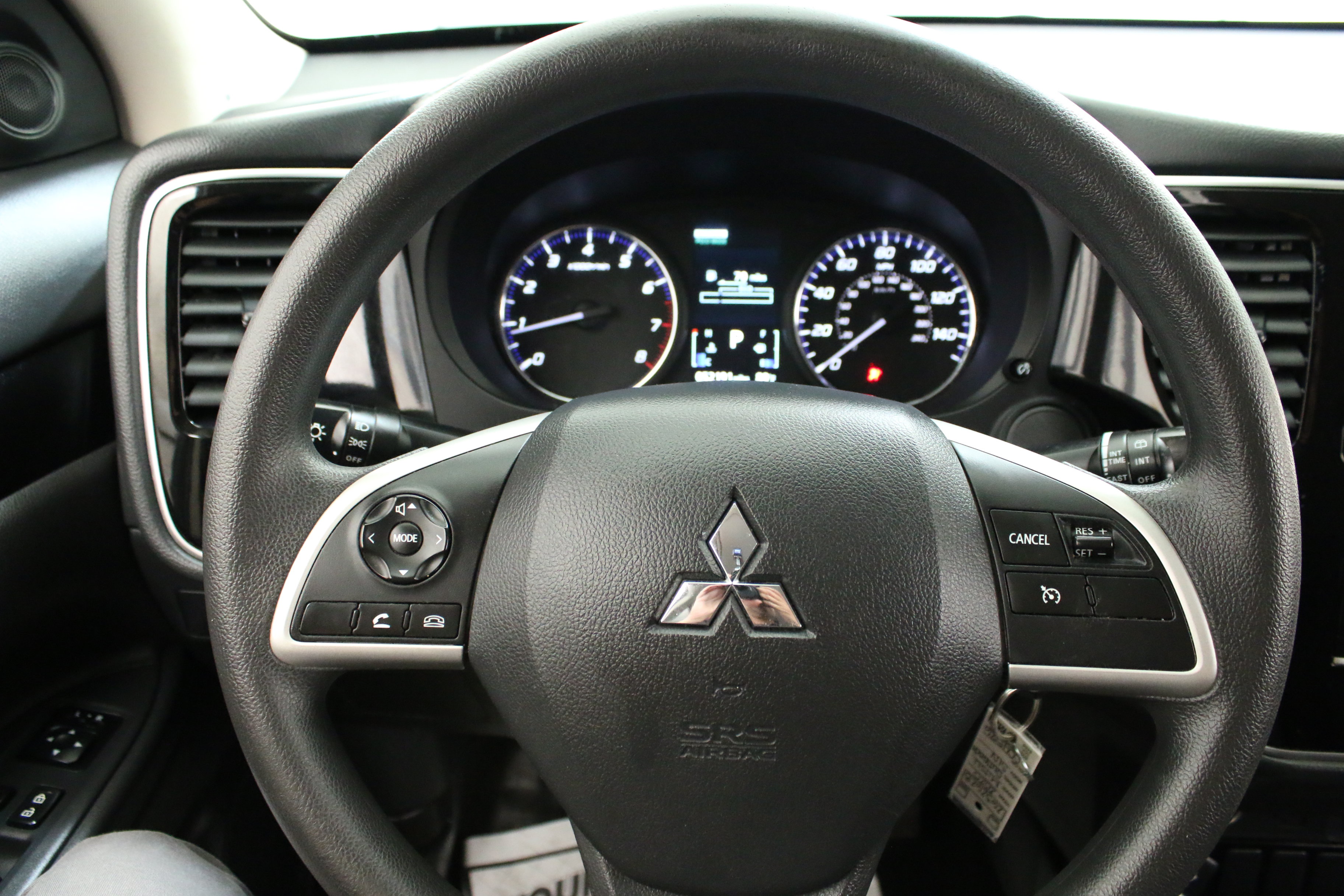 Used 2020 Mitsubishi Outlander ES AWD/4WD image 12