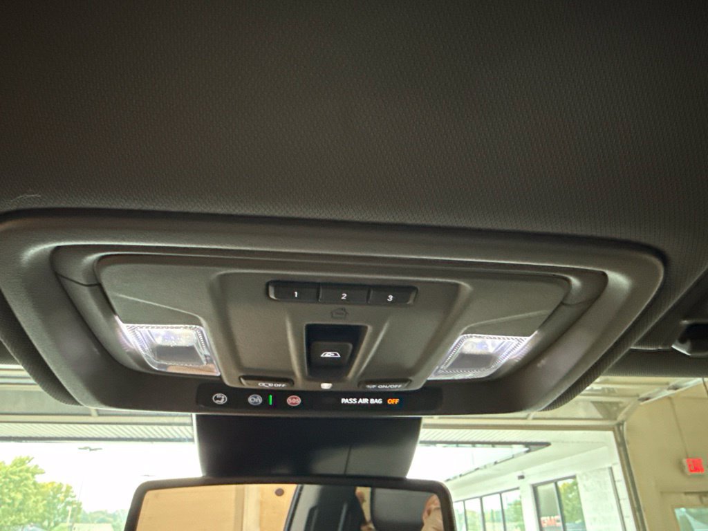Used 2022 GMC Sierra 1500 Denali AWD/4WD image 36