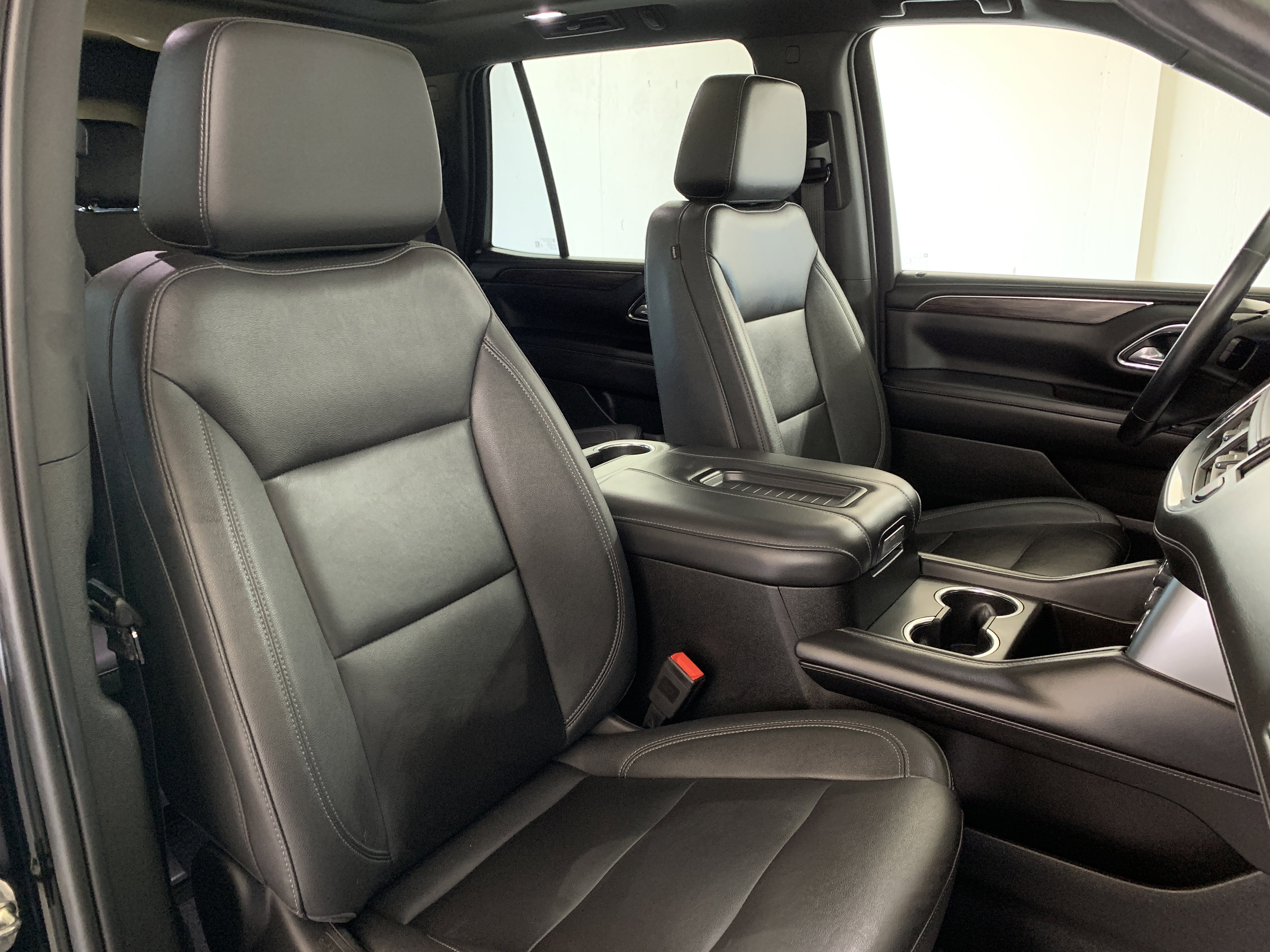 Used 2023 Chevrolet Tahoe Z71 image 33
