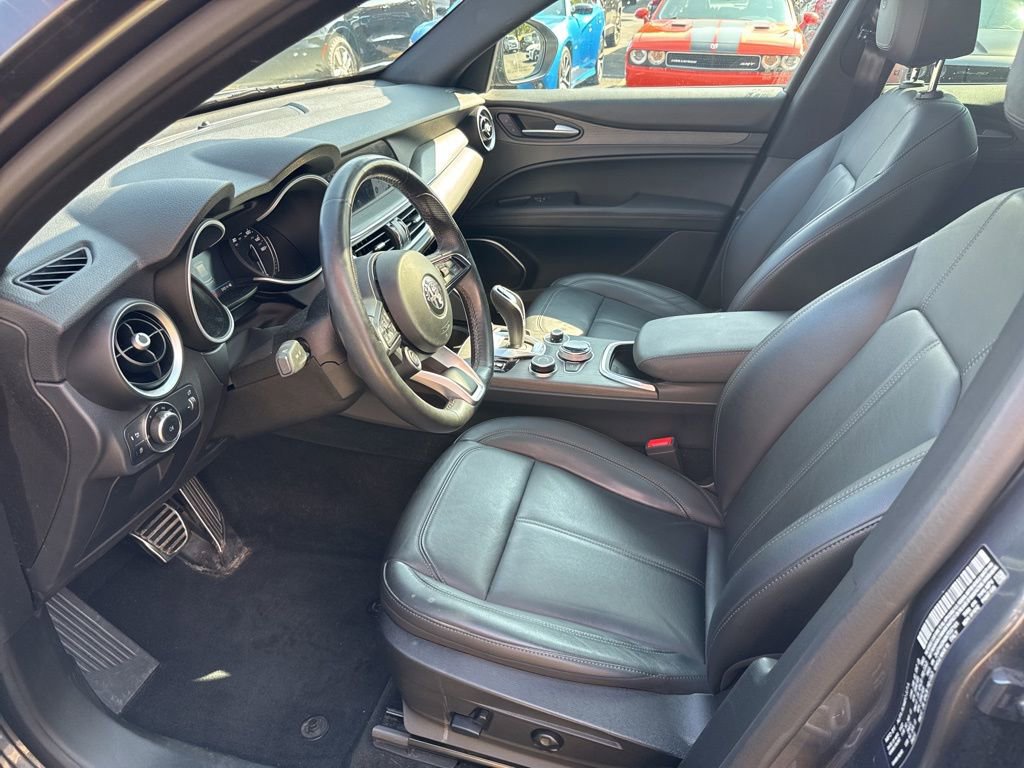 Used 2022 Alfa Romeo Stelvio Ti w/ Active Assist Plus Package image 22