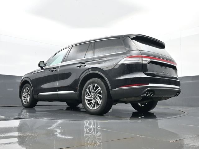 Used 2023 Lincoln Aviator AWD image 28