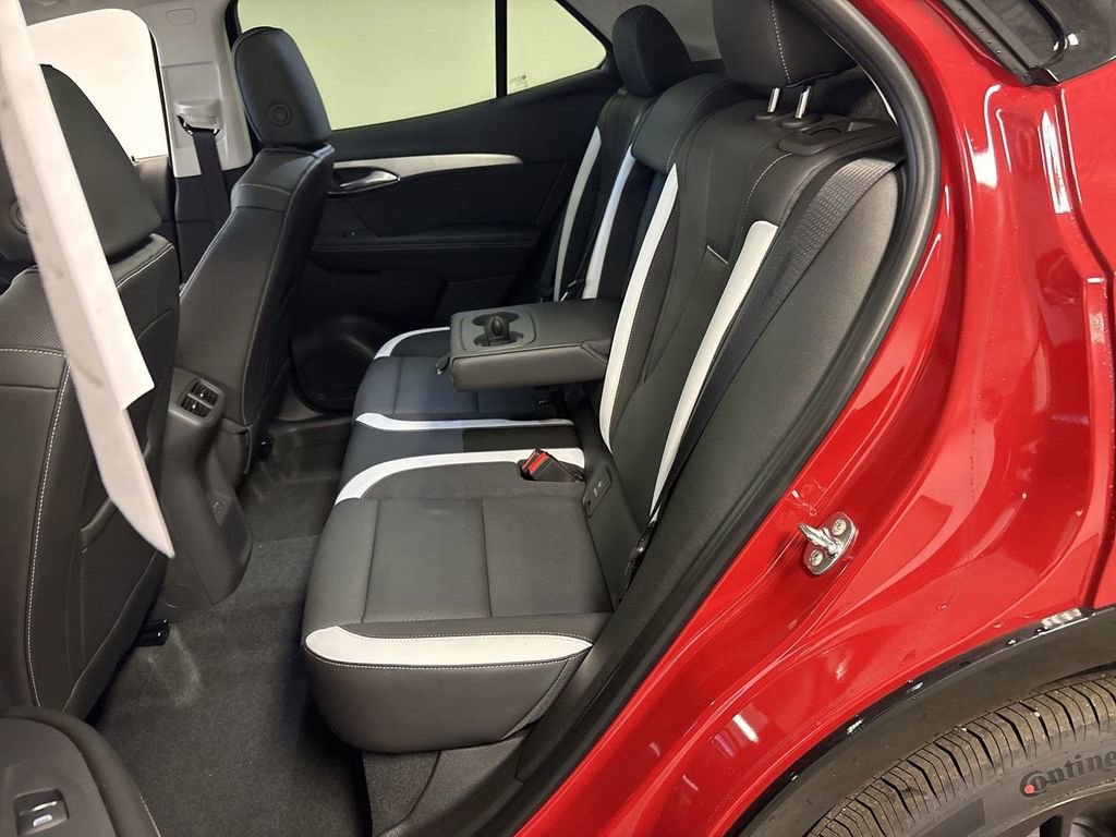 New 2025 Buick Envision Sport Touring image 30