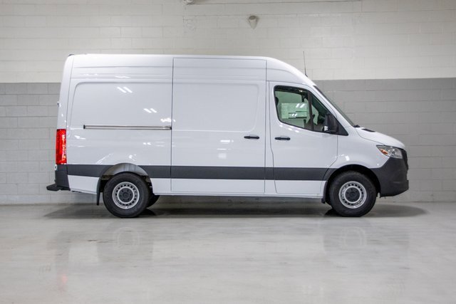 Used 2024 Mercedes-Benz Sprinter 144 Cargo image 2
