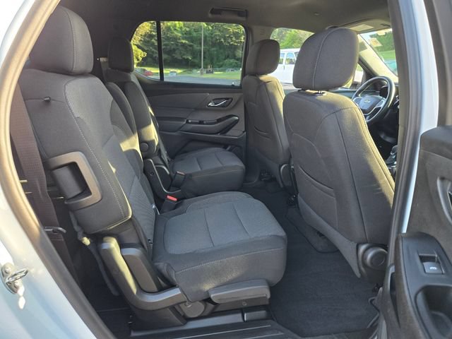 Used 2023 Chevrolet Traverse LT AWD/4WD image 20