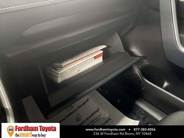Certified 2025 Toyota RAV4 XLE AWD/4WD image 32