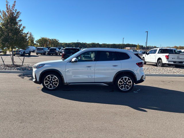 Used 2024 BMW X1 xDrive28i w/ Technology Package AWD/4WD image 3
