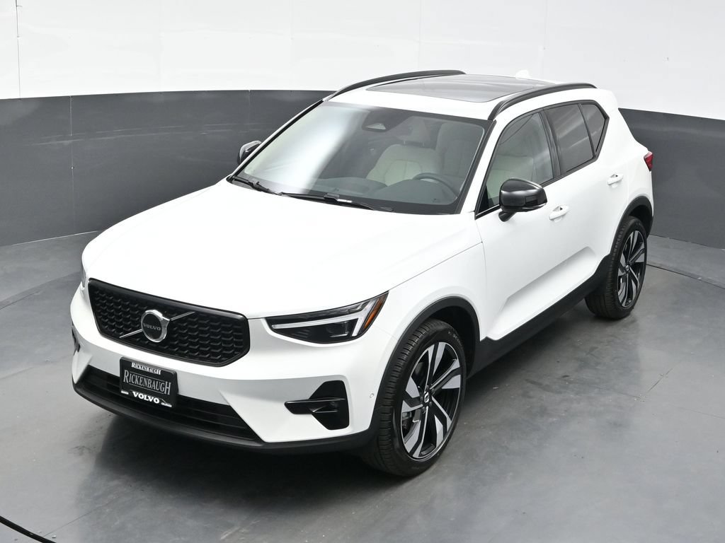 New 2026 Volvo XC40 B5 Ultra w/ Protection Package Premier AWD/4WD image 33