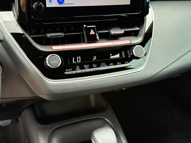 Used 2026 Toyota Corolla SE FWD image 19