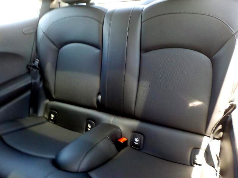 Used 2016 MINI Cooper 2-Door Hardtop image 16