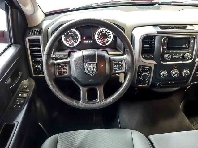 Used 2016 RAM 1500 Express AWD/4WD image 16