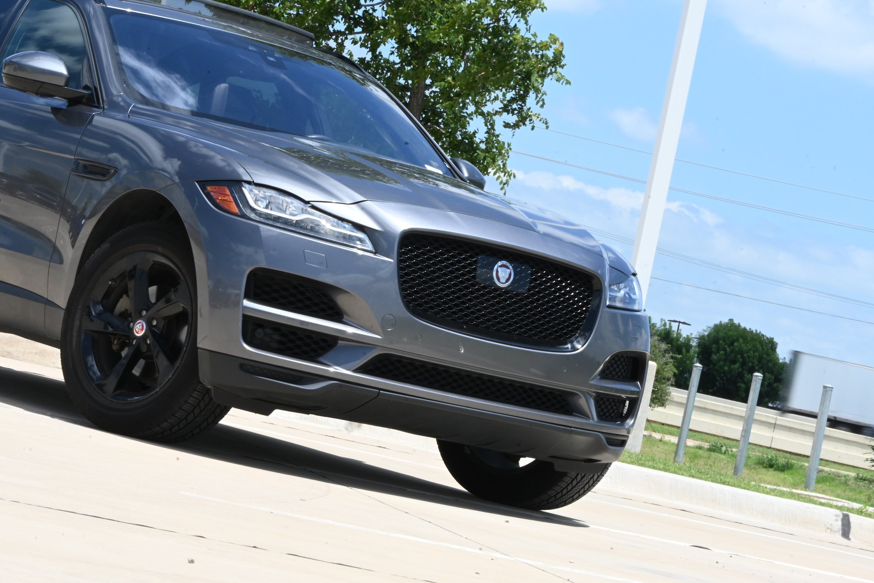 Used 2019 Jaguar F-PACE Prestige AWD/4WD image 33
