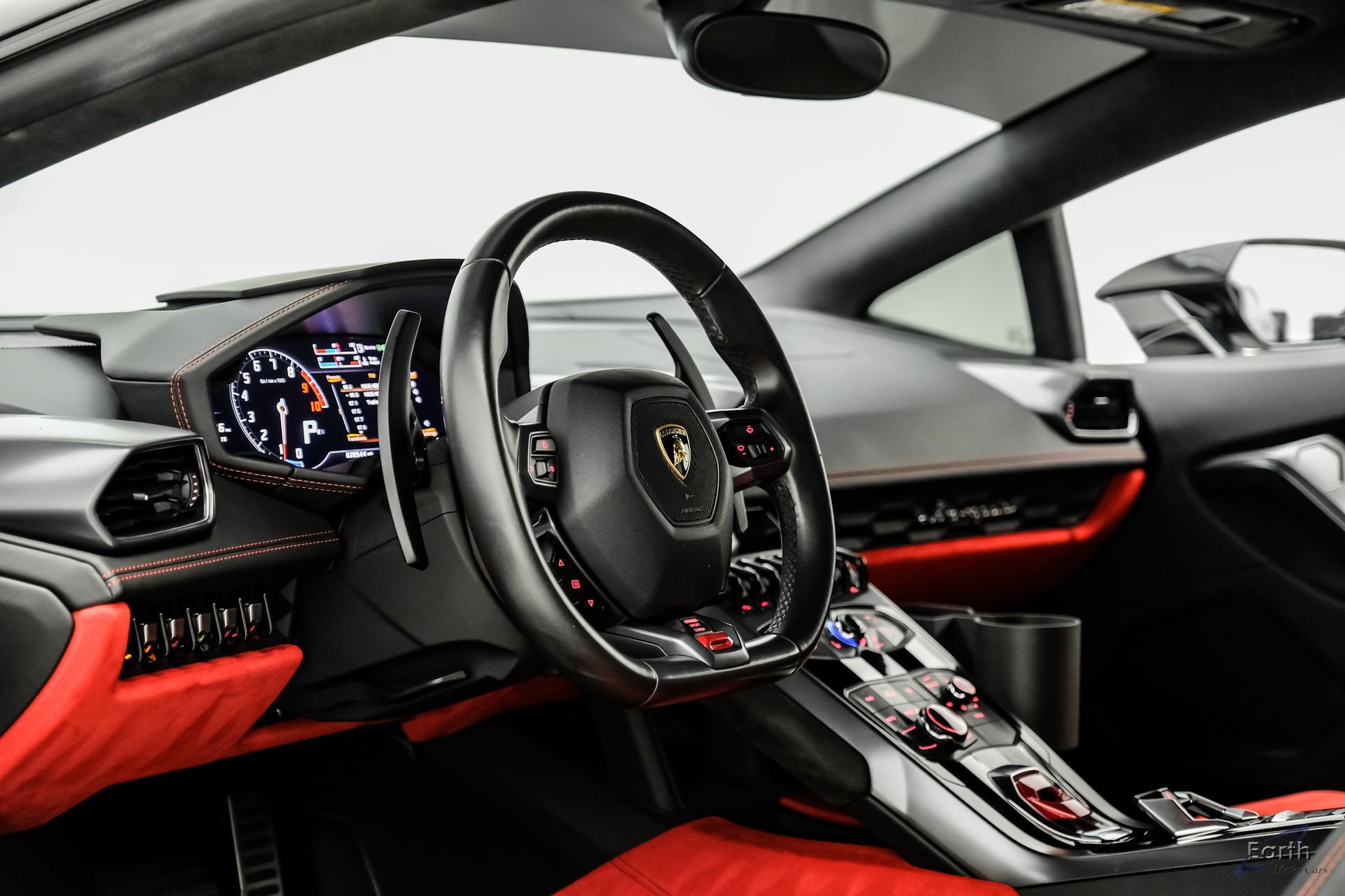 Used 2015 Lamborghini Huracan LP 610-4 AWD/4WD image 49