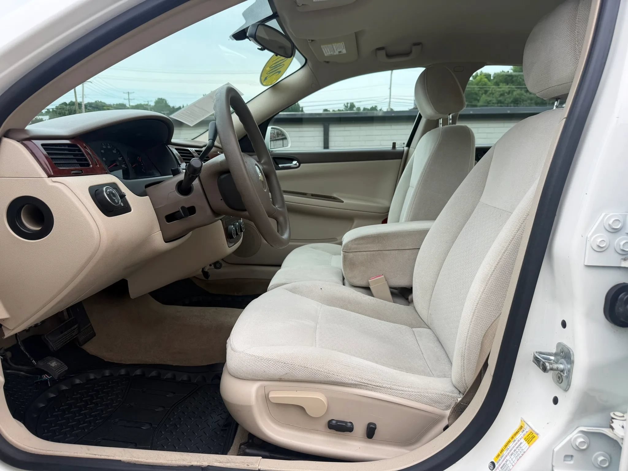 Used 2007 Chevrolet Impala LS FWD image 10