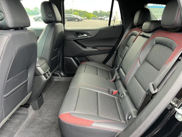 New 2027 Chevrolet Equinox RS FWD image 4