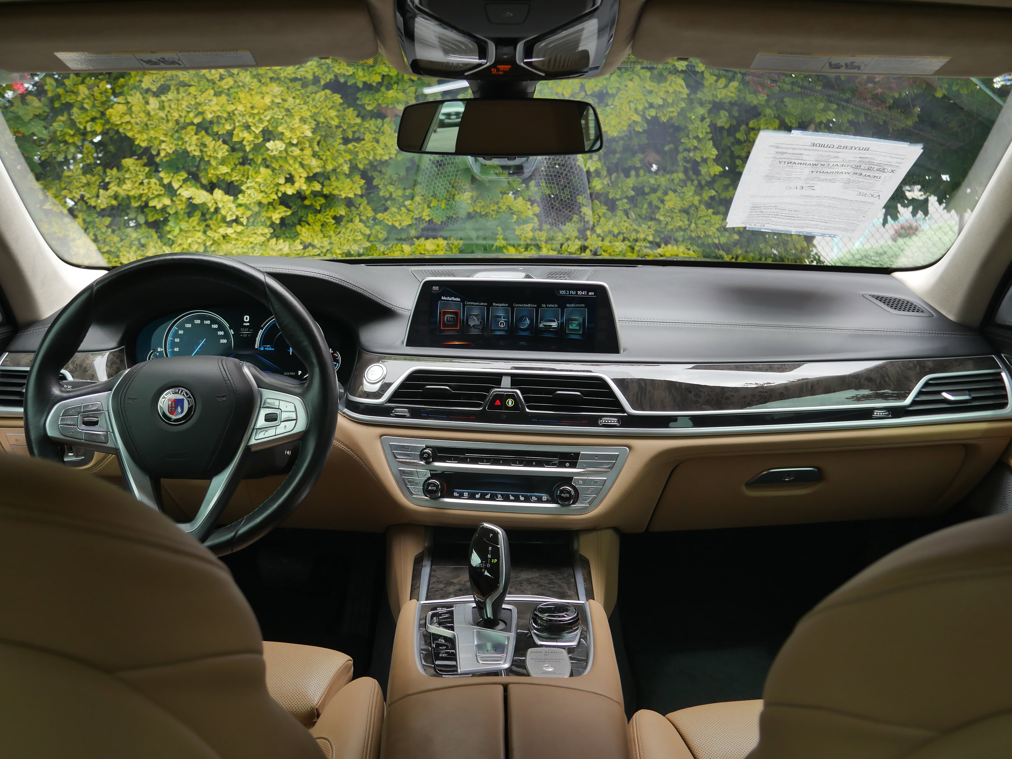 Used 2017 BMW ALPINA B7 xDrive AWD/4WD image 10