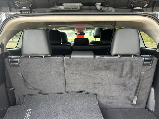 Used 2024 Toyota Highlander Limited image 18