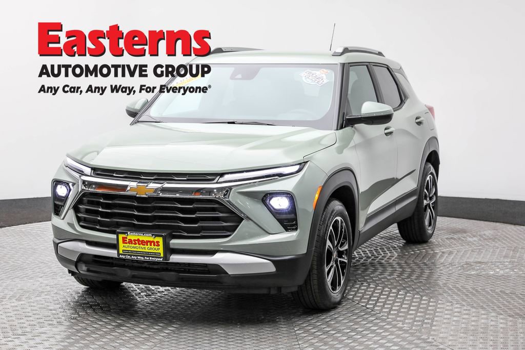 Used 2026 Chevrolet TrailBlazer LT w/ Driver Confidence Package image 1