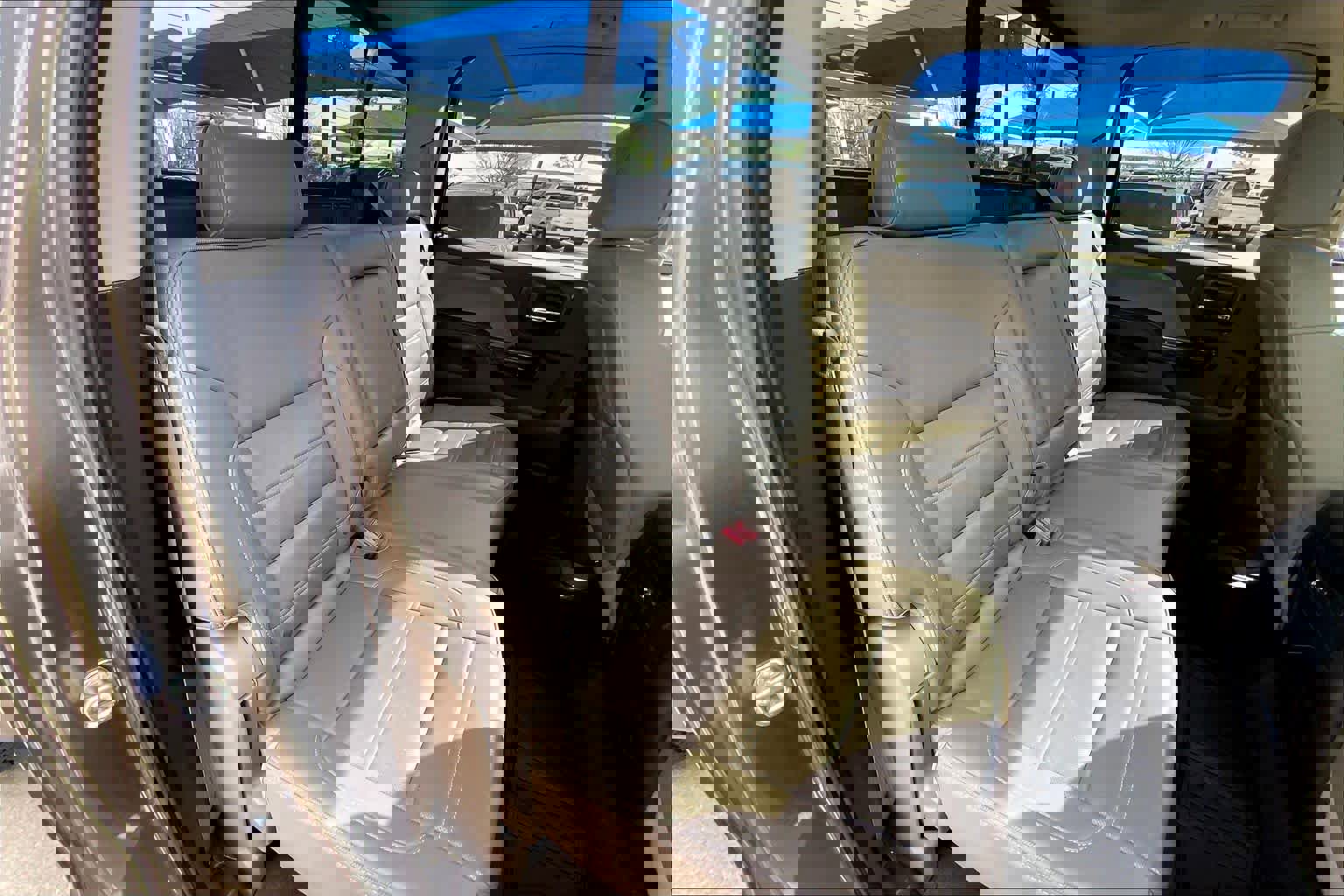 Used 2015 GMC Sierra 3500 Denali w/ Duramax Plus Package image 19