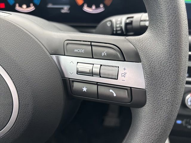 Used 2026 Hyundai Santa Cruz SE image 24