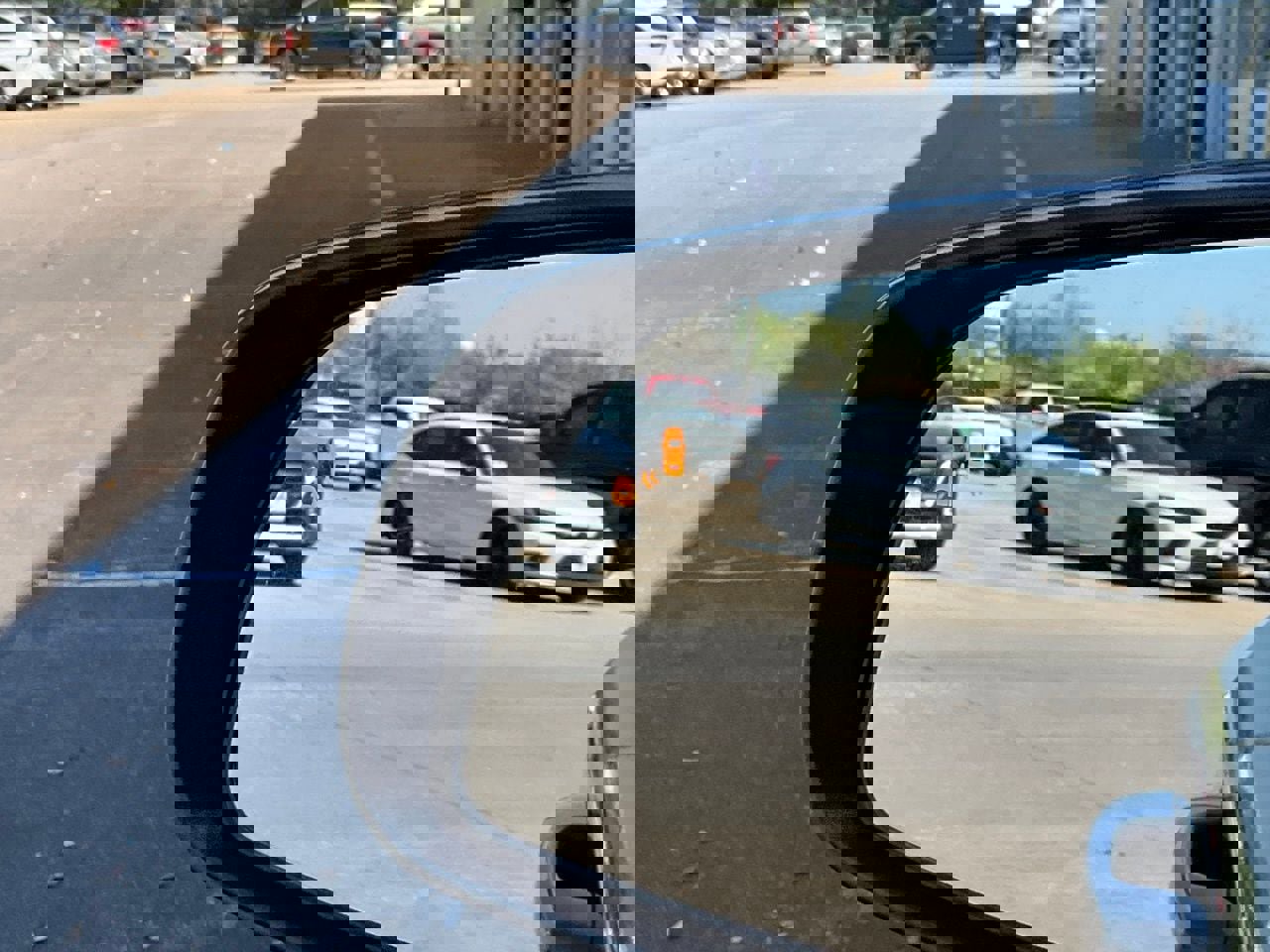 Used 2025 Hyundai Venue SEL image 20