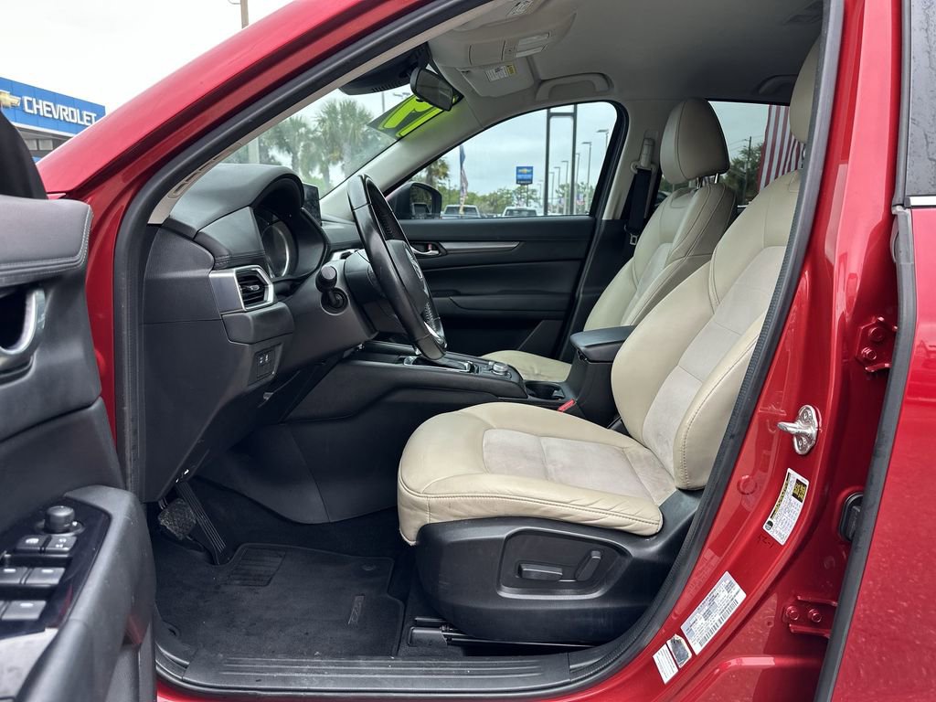 Used 2019 MAZDA CX-5 Touring image 19