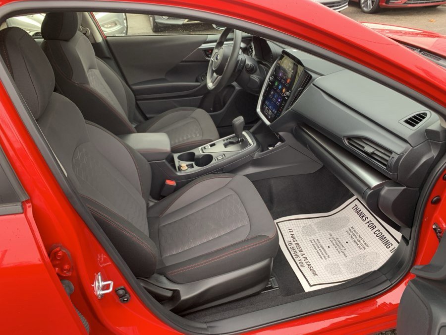 Used 2024 Subaru Impreza 2.0i Sport image 11