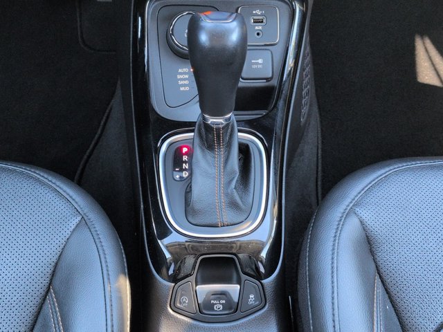 Used 2021 Jeep Compass Limited w/ Sun and Sound Group AWD/4WD image 19