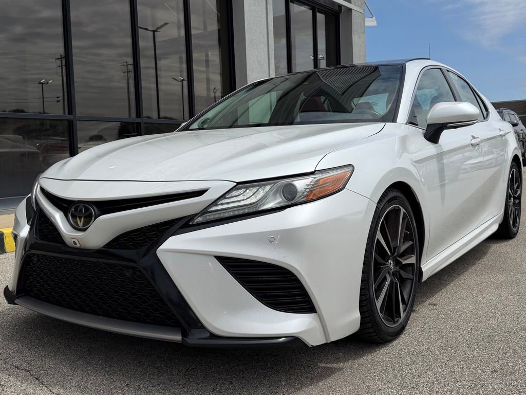 Used 2018 Toyota Camry XSE w/ Driver Assist Package FWD image 5